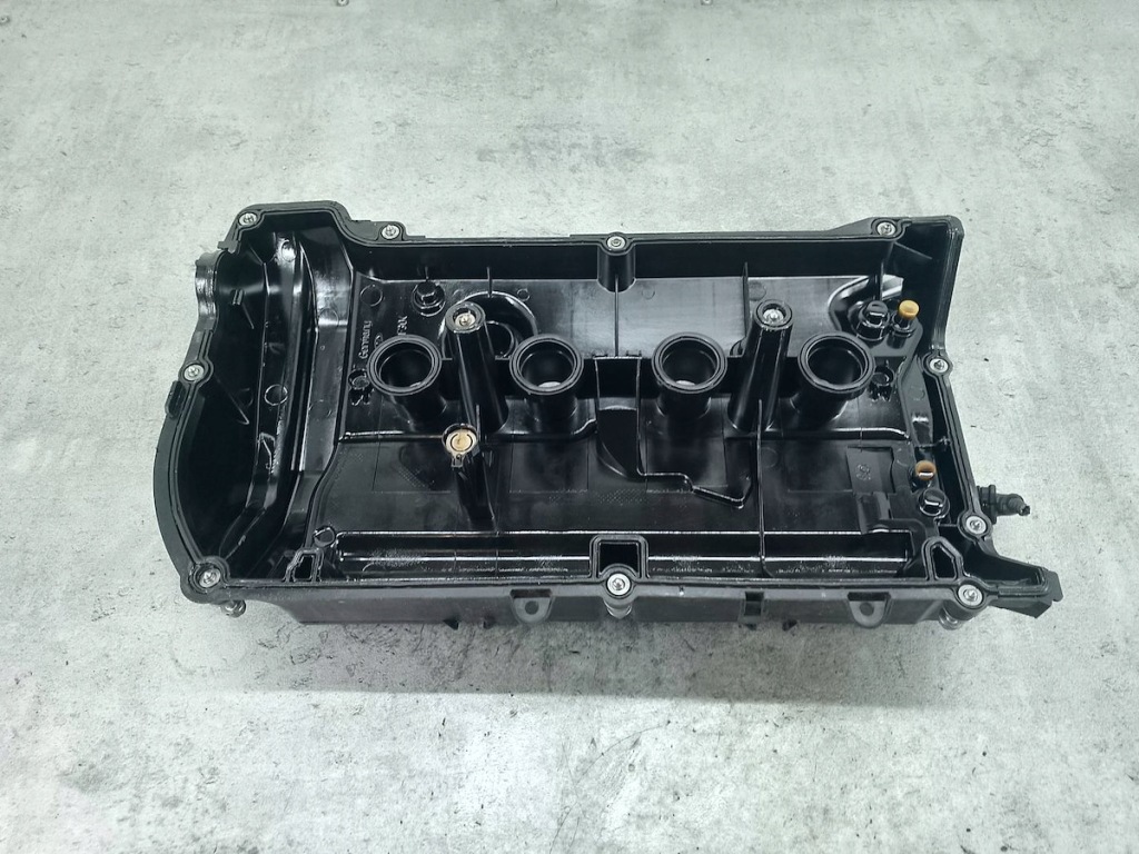 Кришка клапанів ds 4 i v758239780 1.6 thp Недорого