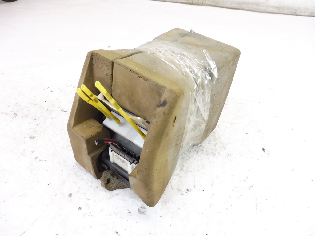 фото №1, Помпа замка центрального mercedes w168