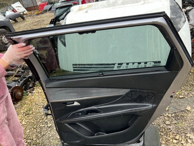 фото №8, Peugeot 5008 16- двері праве задні задня kcac