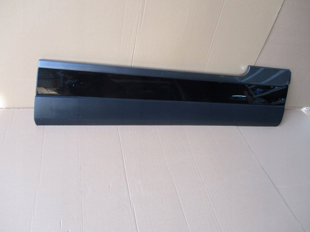 фото №1, Молдинг дверь нижняя правая перед range rover iv l405 12- ck52-21064