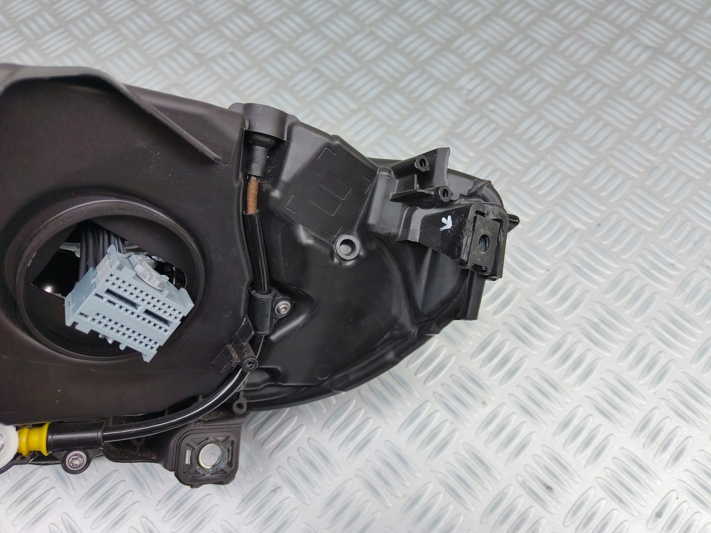 фото №11, Jaguar f-pace xf x260 x761 2021-2024 фара лампа low led права usa