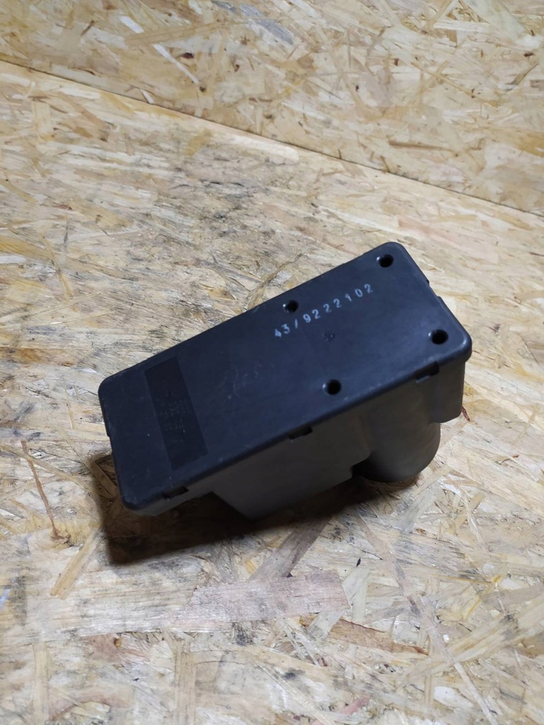 фото №1, Audi a3 8l помпа центрального замка 8l0862257a