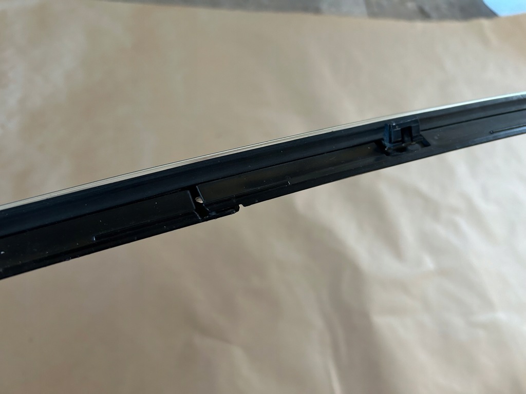 фото №16, Молдинг боковая хром хромированная левая 22744643 cadillac cts iii