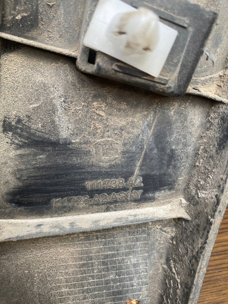 фото №9, Opel crossland молдинг поріг права 111738a2