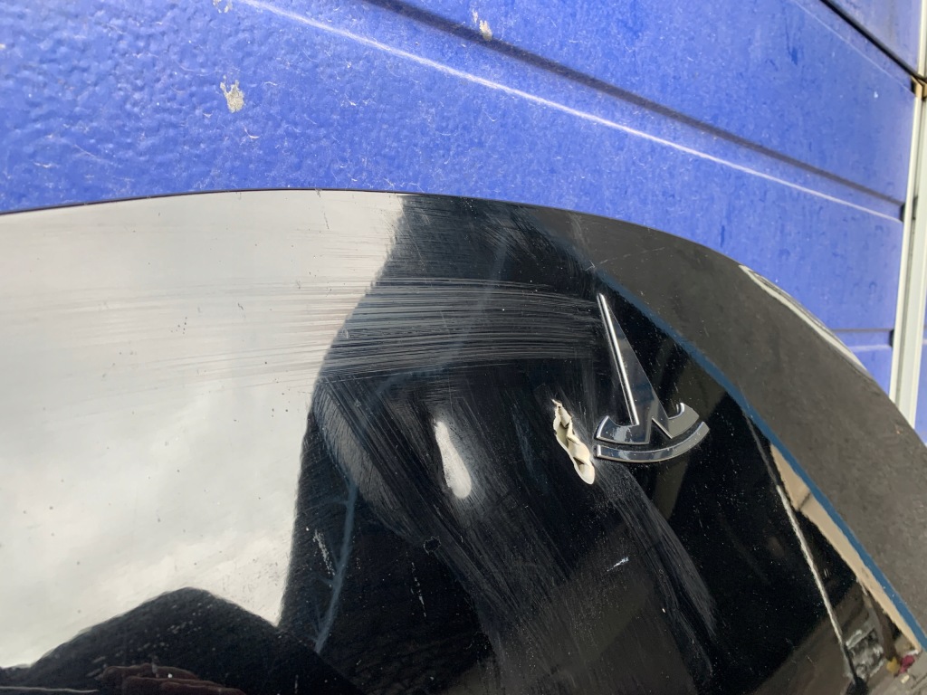 Крышка капот tesla model 3 в Украине