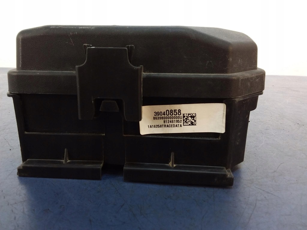 фото №4, Opel astra v k 1.4t коробка запобіжників