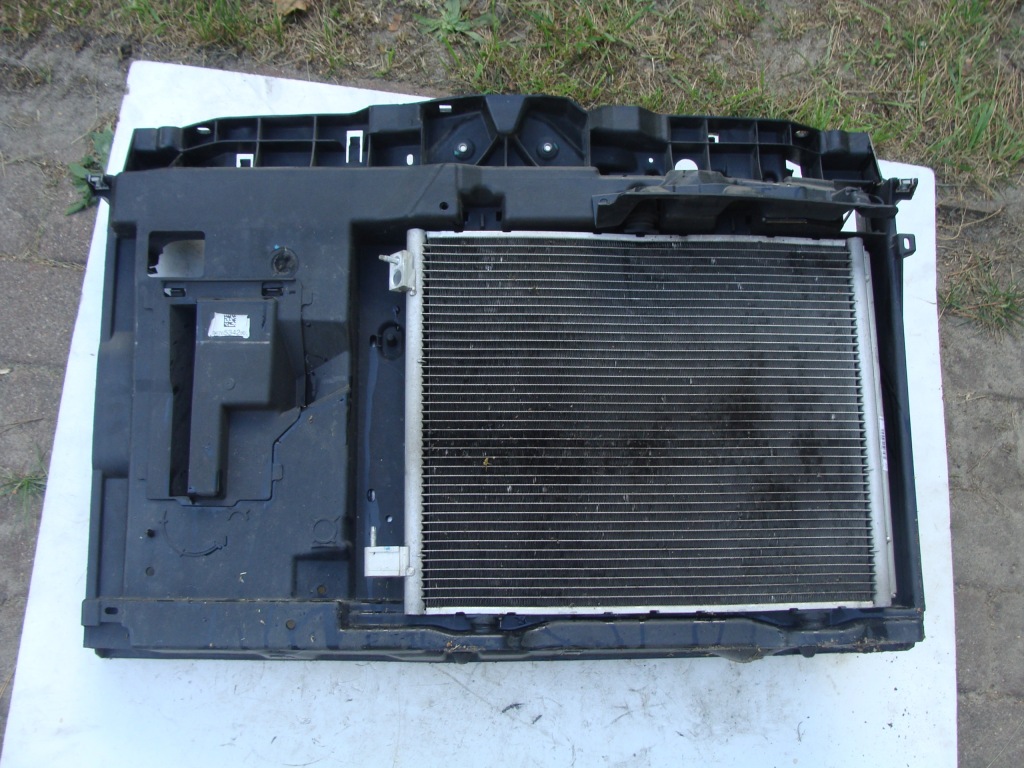 фото №7, Pas передній вентилятор радіатор peugeot 208 i 1.2 vti