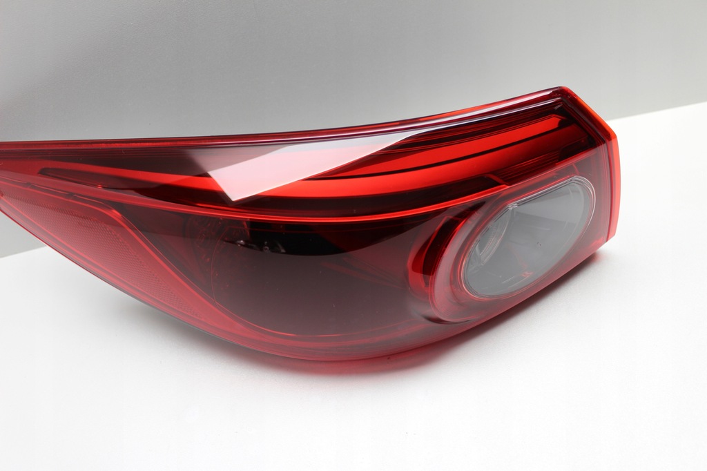 фото №5, Mazda 3 bm sedan лампа ліва задня led 2013+