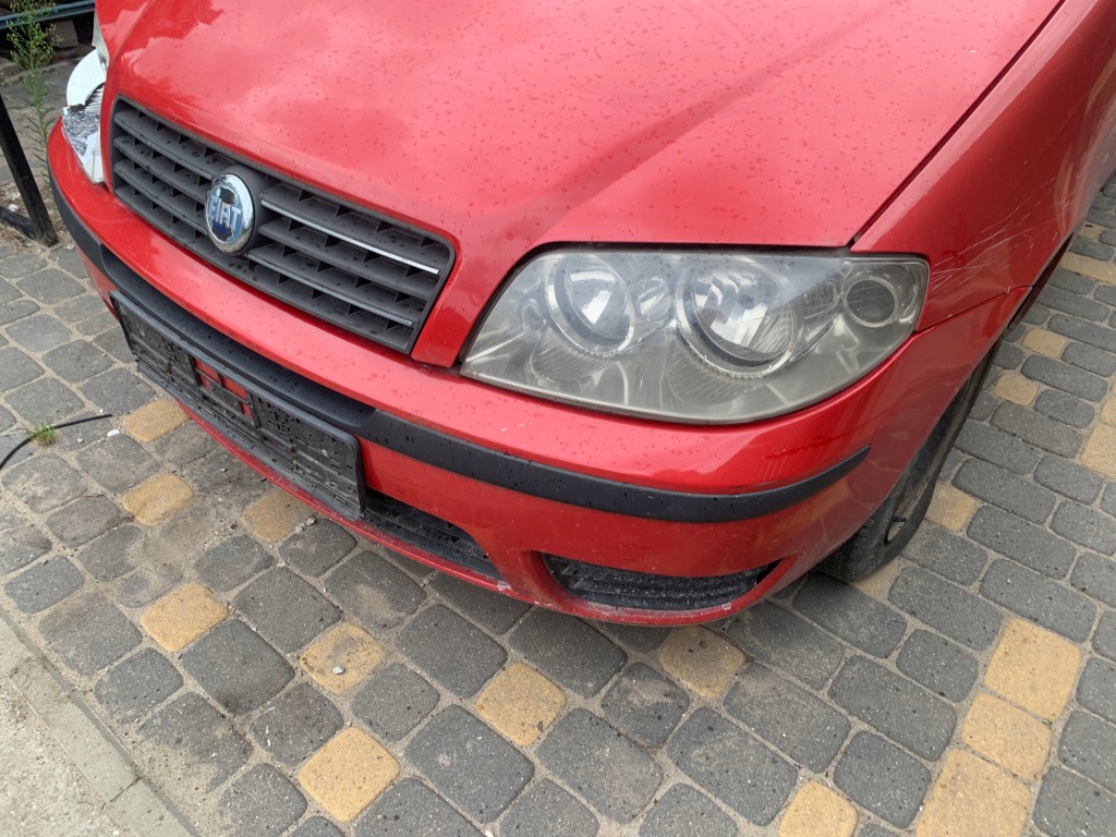 735320949 оригинал бампер задняя punto ii lift 2004r 5d красный 199/a Недорого