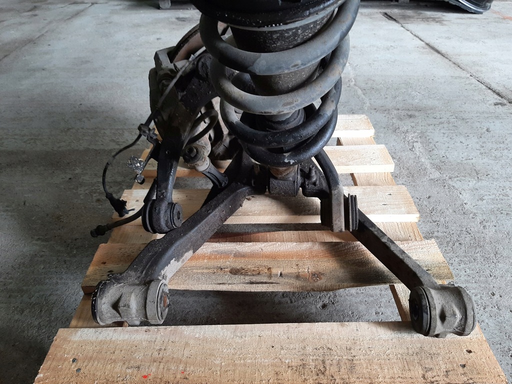 фото №6, Chevrolet silverado 5.3 12r поворотный кулак левый перед