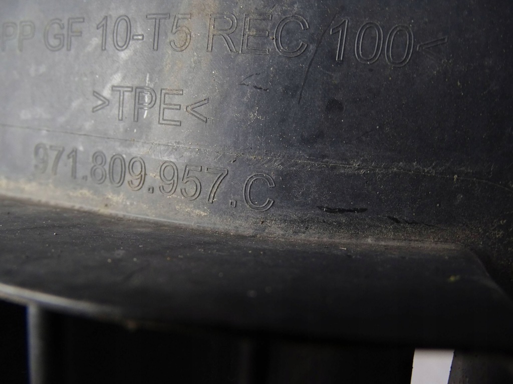 фото №6, Подкрылок передние левая porsche panamera 971