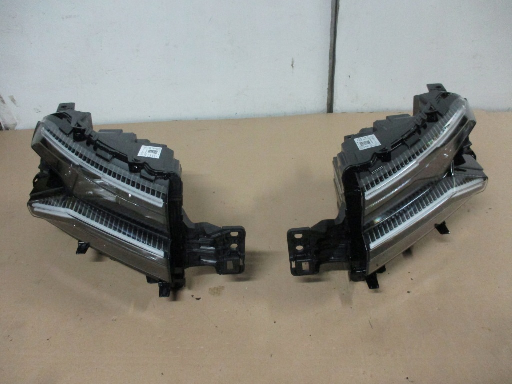 Фонари перед правый  левая citroen c5 aircross full vision led 23r 9845355980 Цена