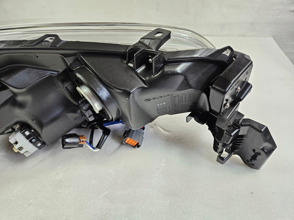 фото №14, Nowa левая лампа перед subaru forester outback v legacy vi full led europa