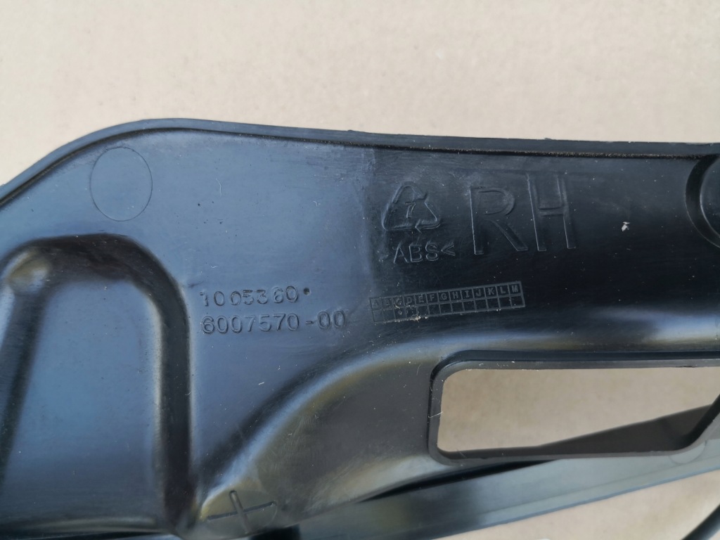 Tesla s молдинг правая датчик доводчик крышки с Разборки