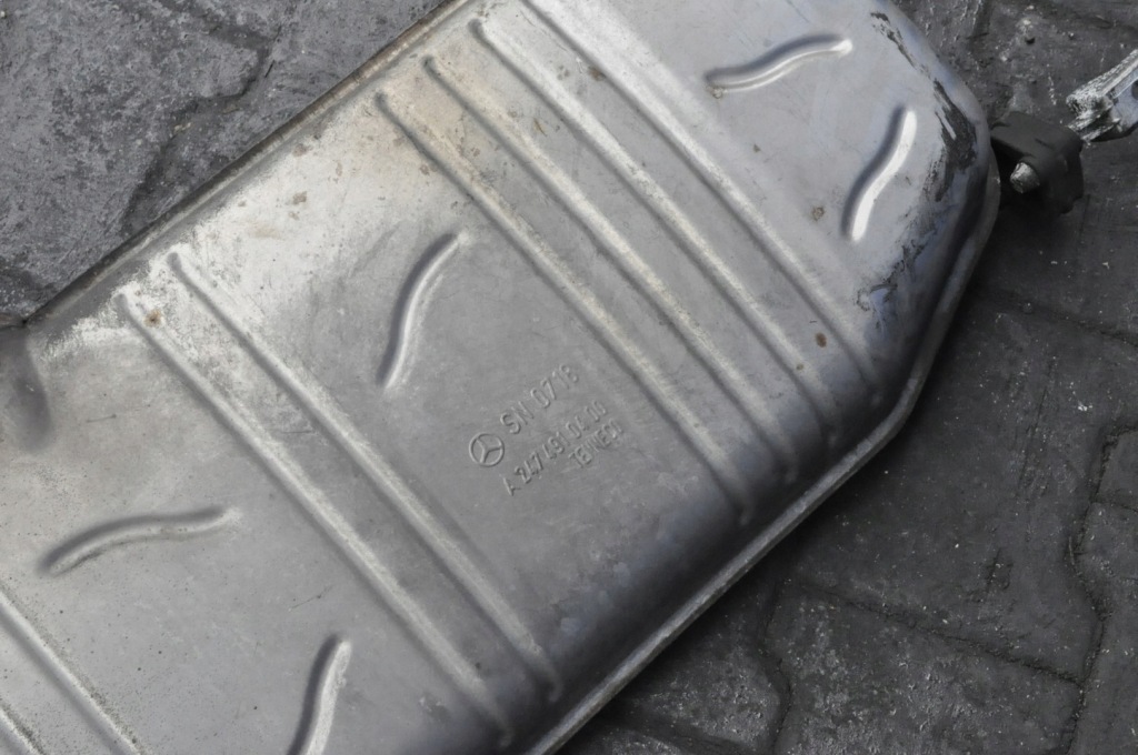 фото №10, Mercedes gla ii h247 1.3 труба выхлопная гаситель конечный