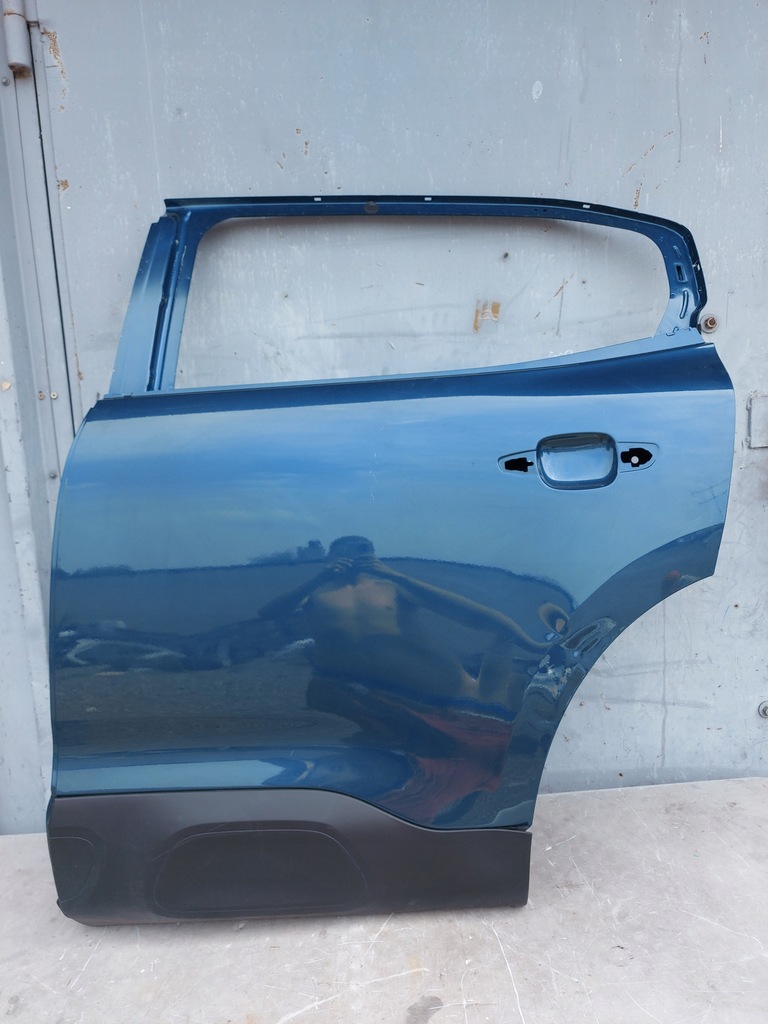 фото №1, Citroen c5 aircorss дверь левая задняя задние молдинг