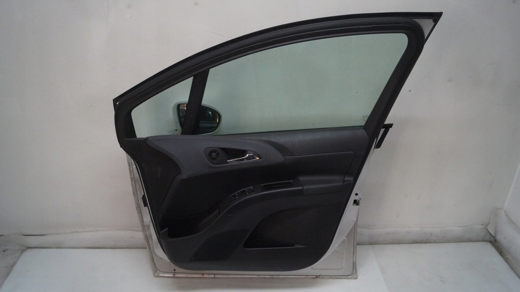 фото №16, Дверь передние правое opel meriva b ii z157