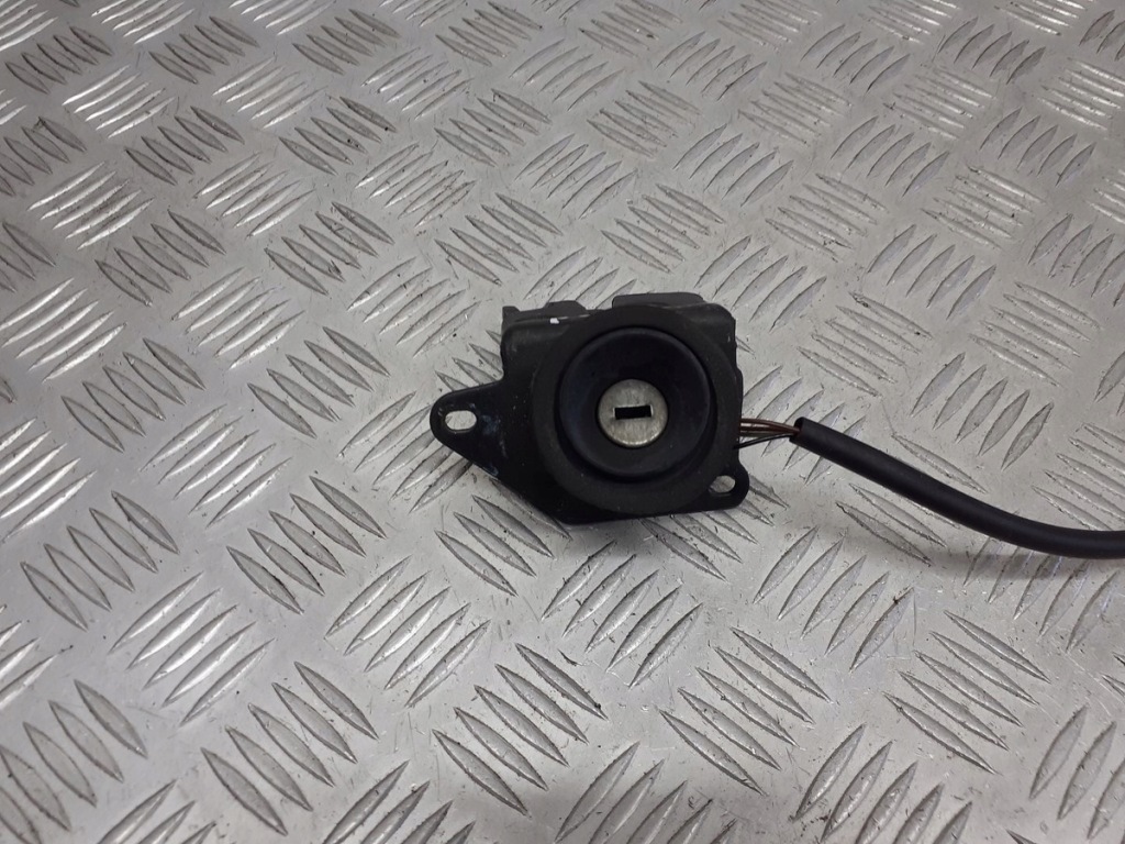 фото №3, Замок кришки багажника fiat punto ii