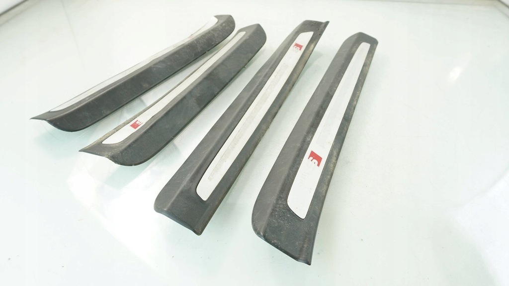 фото №1, Audi q7 4l молдинг порог накладки sline s-line комплект