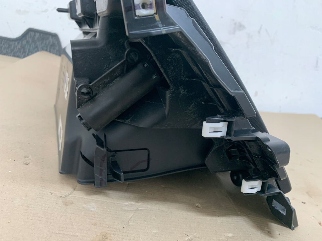 фото №12, Ford mustang mach-e 2021r бардачок пасажира панелі приладової панелі консолі ory