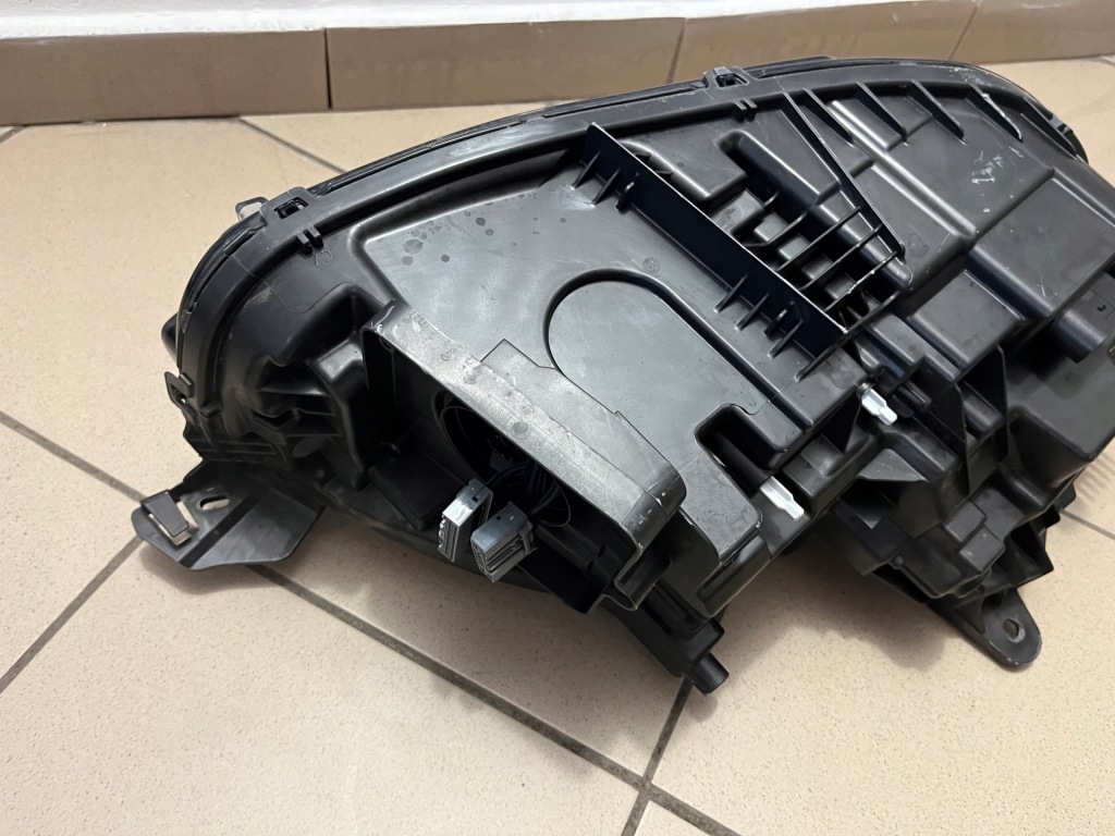 Volvo xc90 xc-90 2 2 рестайлінг  full led 15- фара передня перед ліва 32404715 Недорого