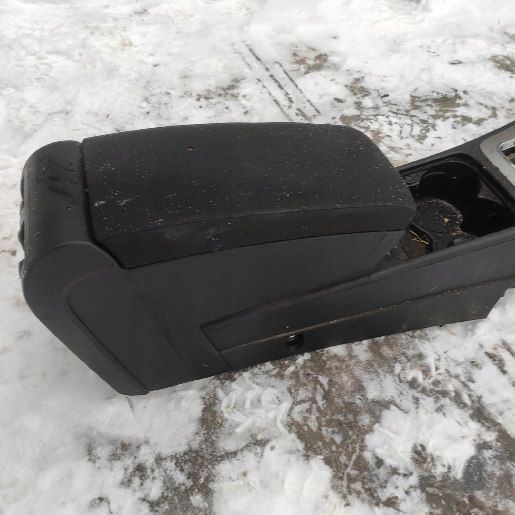 фото №9, Подлокотник passat b6