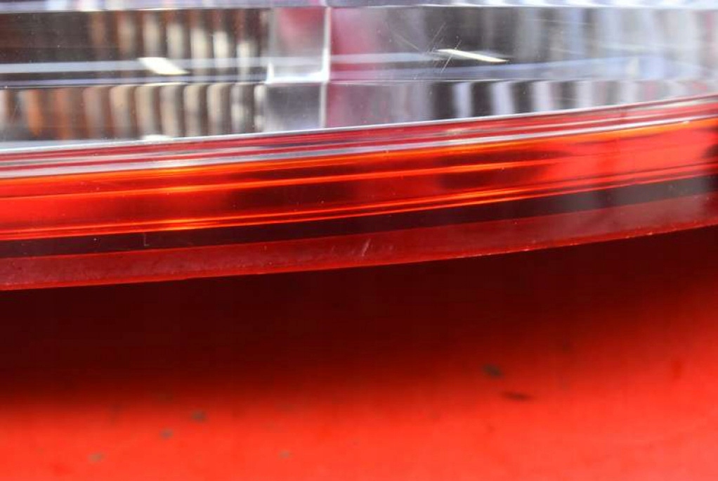 Фара правая задняя задняя e1313196 chevrolet cruze 1 1 5d hb рестайлинг  12-15 Цена