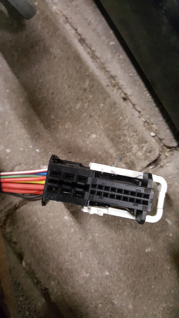 фото №6, Hak буксирувальний vw passat b9 kombi 3j0803881a