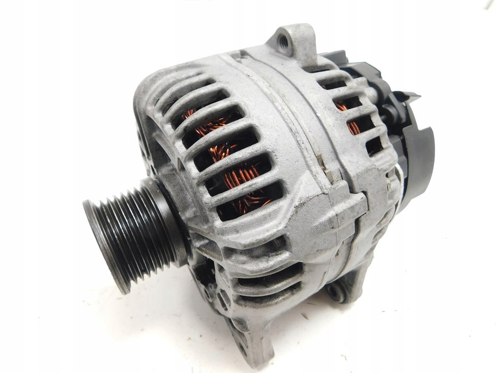 Купити Генератор bosch renault trafic 2.0 dci vivaro