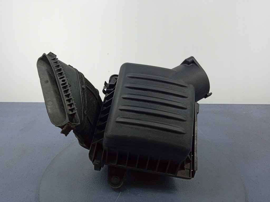 фото №1, Grand cherokee wk2 3.0crd корпус фильтра воздуха