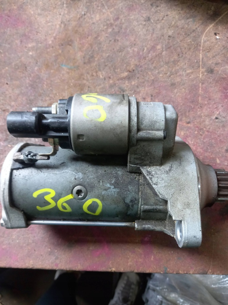 Купити Seat ateca 2016 стартер