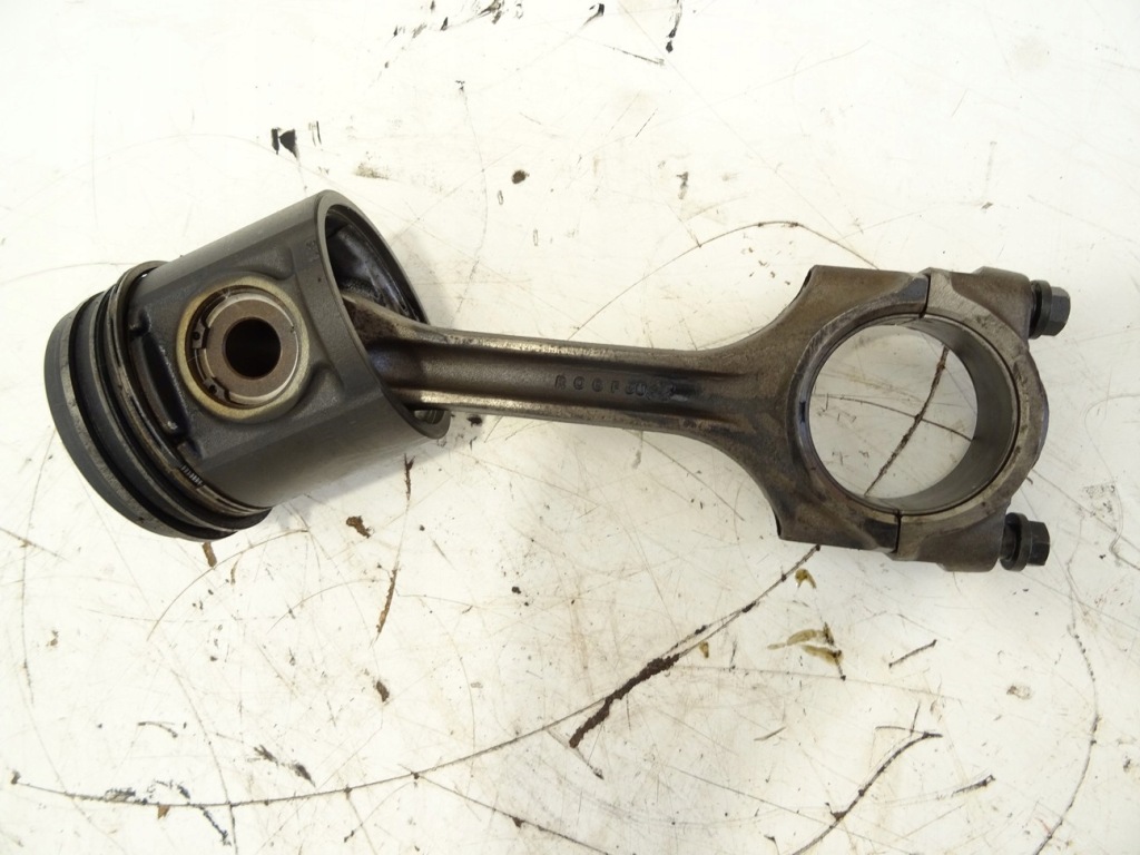 фото №2, Поршень з шатун renault trucks midlum km