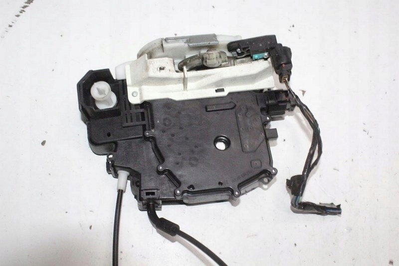 фото №1, Colt 09 vi cc cabrio замок дверь левый перед