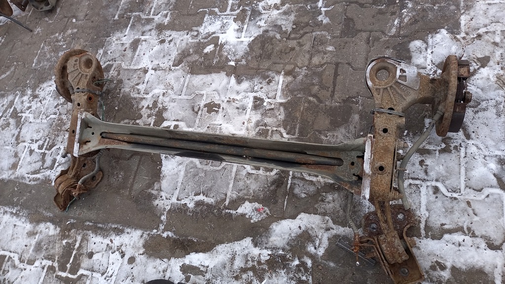 фото №7, Балка підвіска задня citroen c3 02r 1.1b