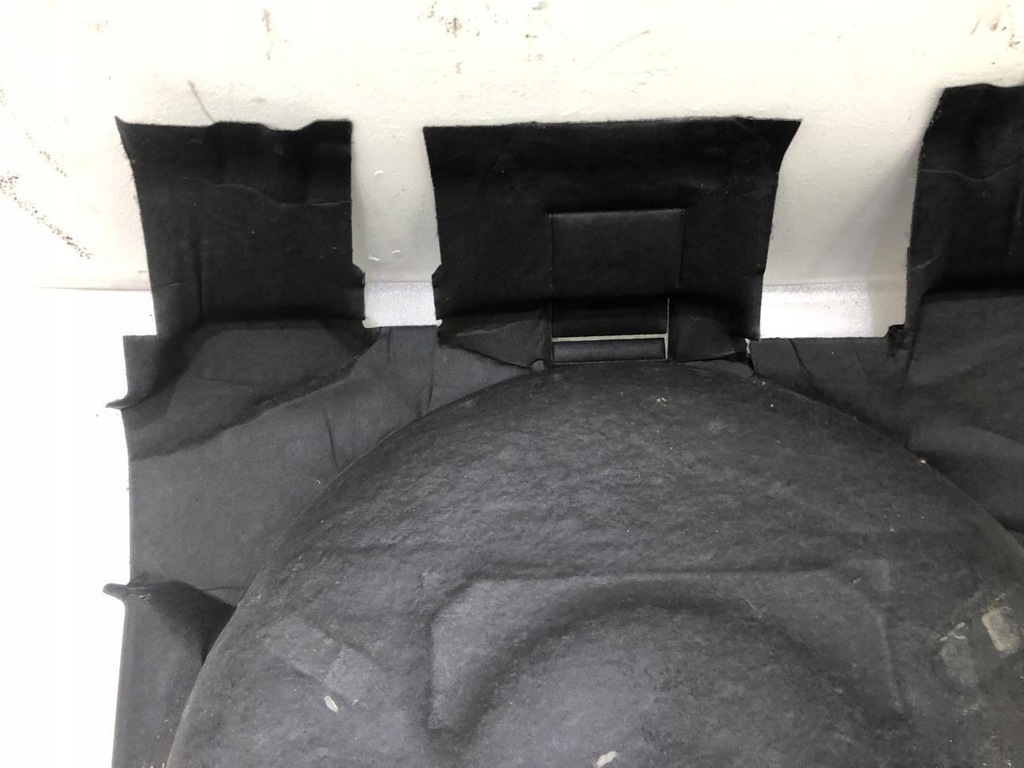 фото №9, Ниша обшивка колеса багажника compass i lift