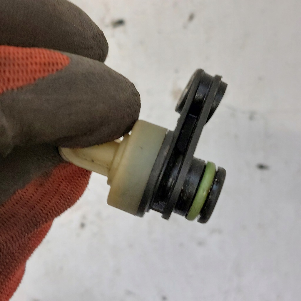 фото №10, Renault arkana 1,3tce шланг wąż вакуумa 118729113r