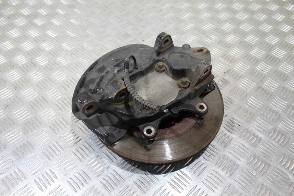 фото №2, Поворотный кулак правый задняя jeep renegade