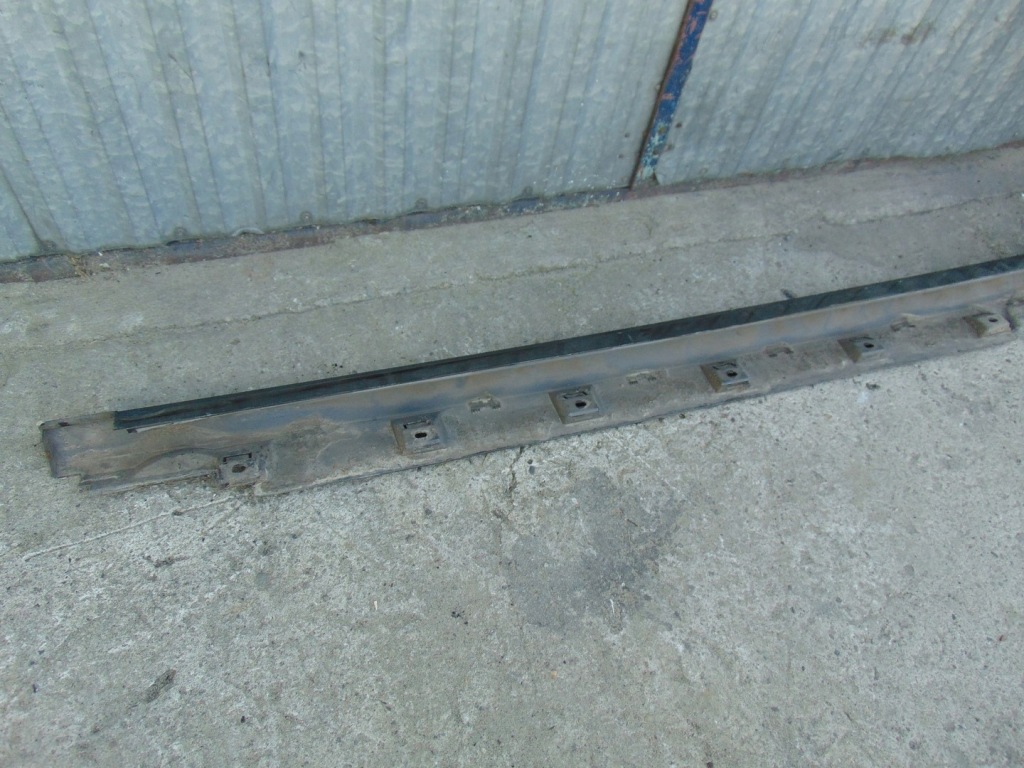 фото №14, Молдинг порог правая vw passat b8 3g0853858