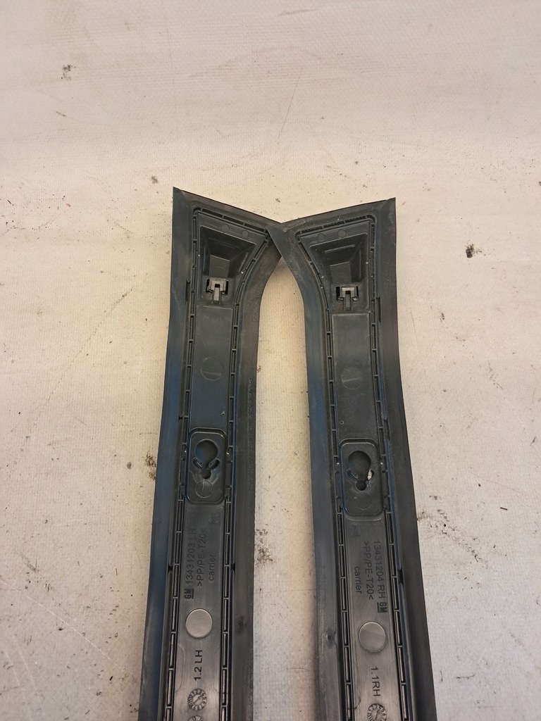 фото №6, Прокладка молдинг стойка правая opel corsa e 13431204