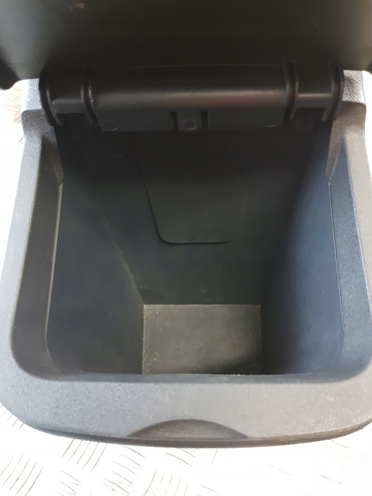 Туннель средний подлокотник renault megane ii рестайлинг Цена