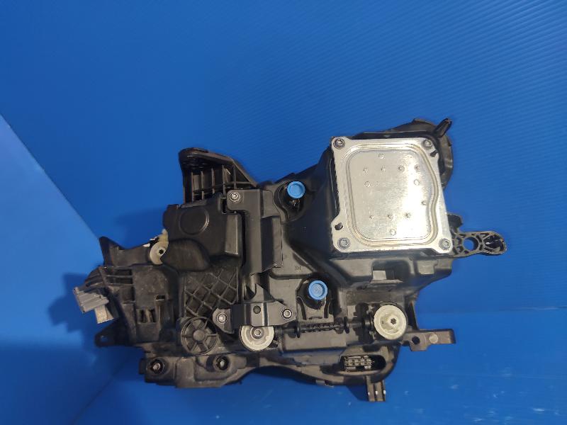 Volvo s60 v60 18- 32365342 mid led фара передня перед правий в Україні