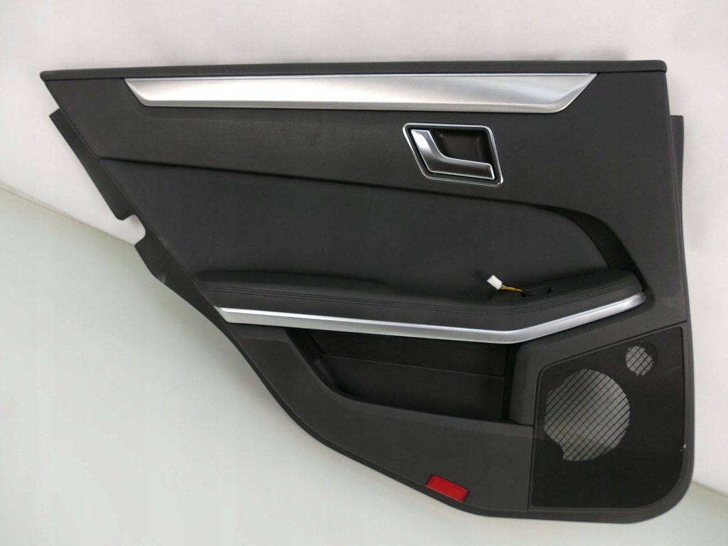 фото №1, Mercedes e w212 sedan обшивка двері лівий задня