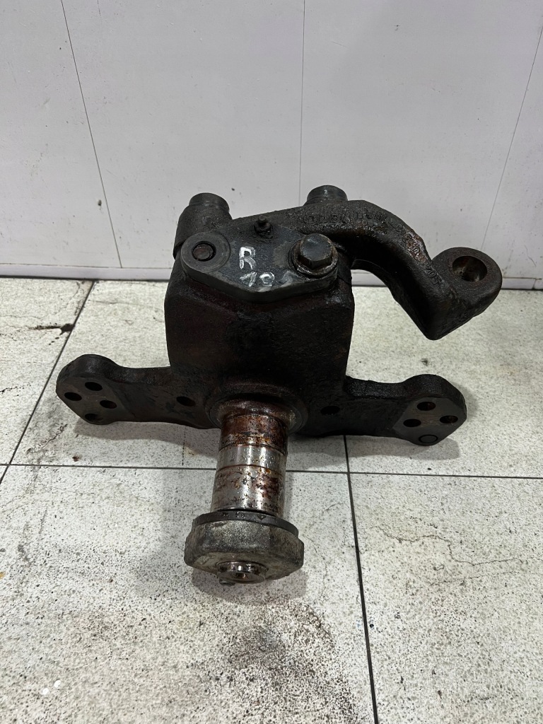 фото №1, Поворотный кулак правая 19.5 iveco eurocargo