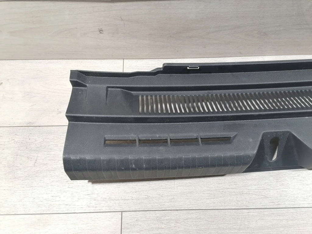 фото №2, Audi a1 защита порог багажника 82a863471