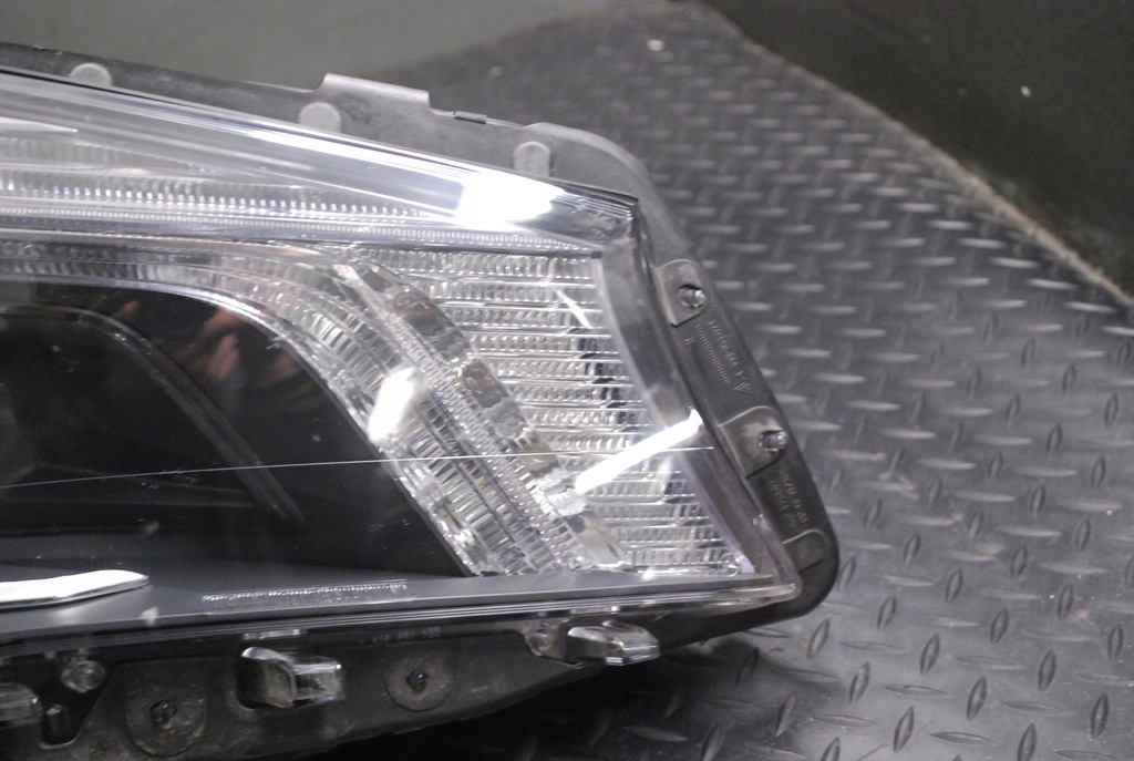 фото №9, Лампа права bi ксенон mercedes benz a1178201661