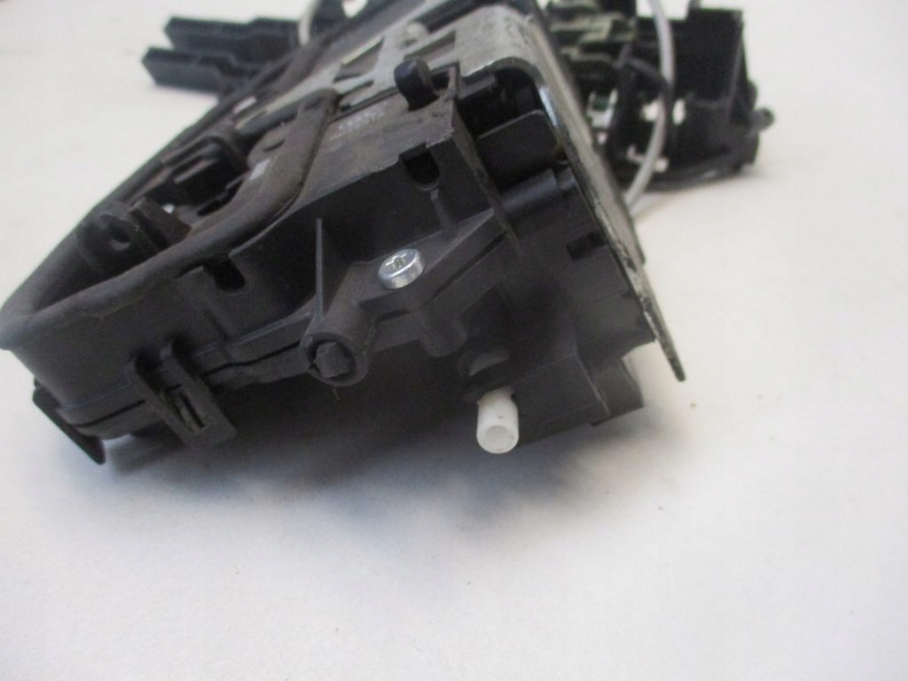 фото №6, Замок двері правий задня bmw e90 f10 f20