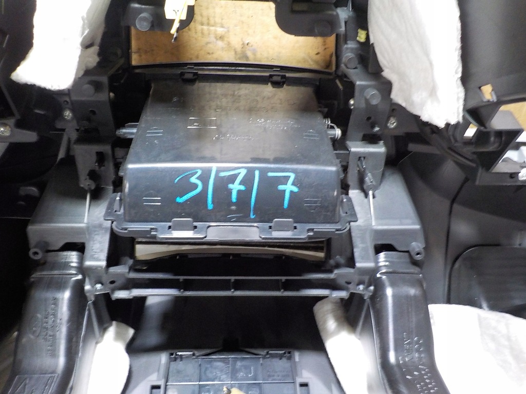 фото №6, Subaru legacy awd 2.0d приборная панель приборная консоли