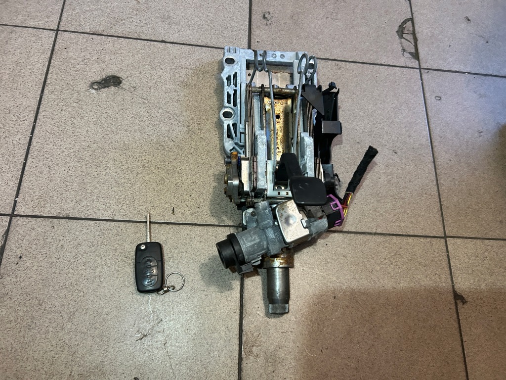 Купить Замок зажигания ключ audi a6 c5 автоматическая коробка передач дорестайлинг