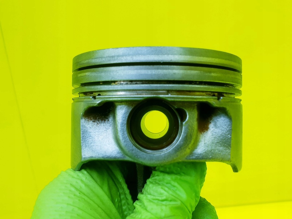 фото №7, Поршень шатун шатун s6 c7 s7 a8 s8 4.0 tfsi ctg 079107066en