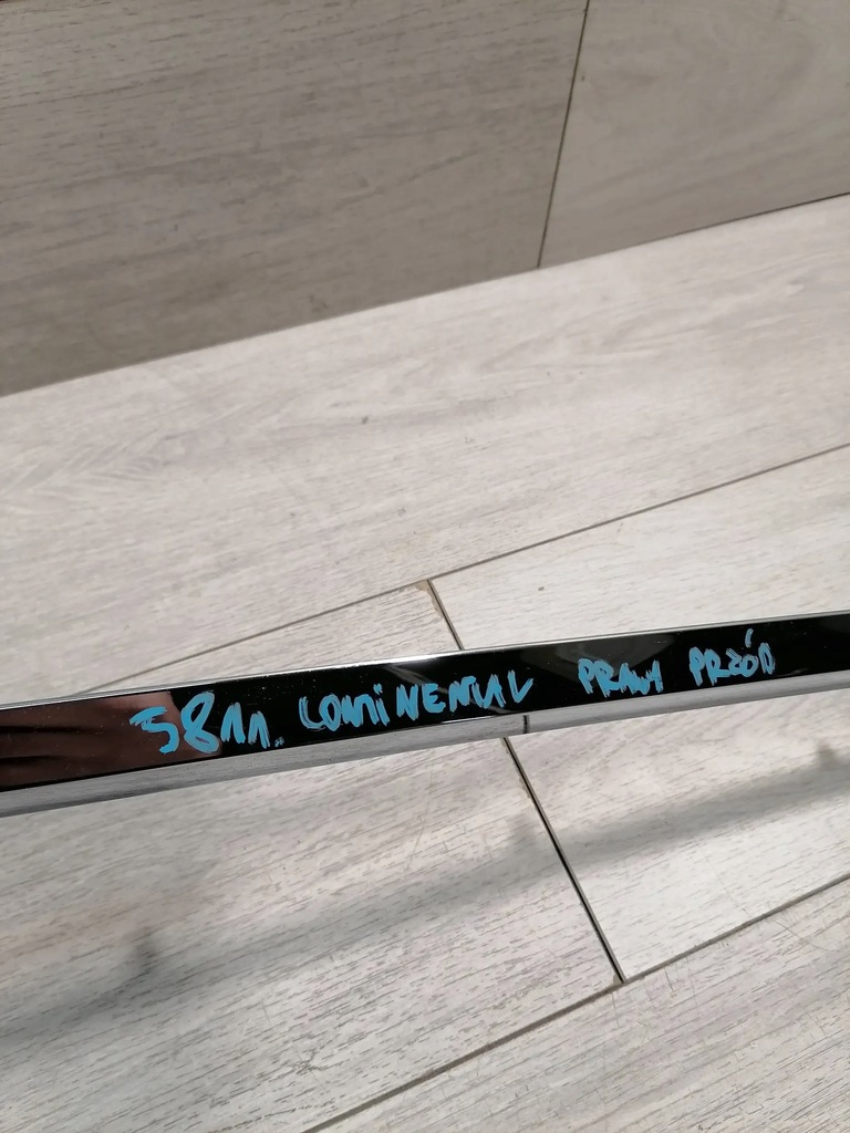 фото №11, Continental молдинг дверь правый перед 3sd853516